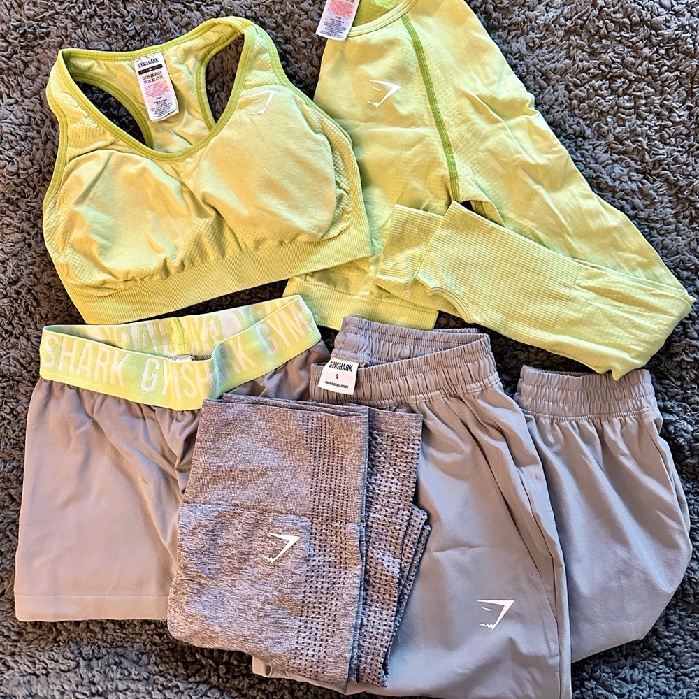 Set of 5- Gymshark Vital Seamless, Fit, and Lightweight Joggers